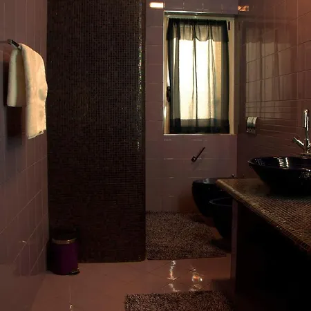 Sun House فندق مبيت وإفطار Migliarello