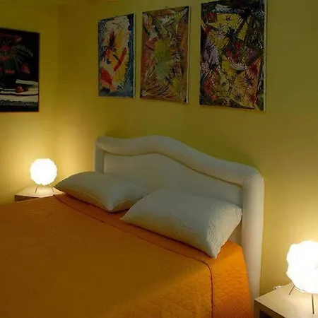 فندق مبيت وإفطار Sun House