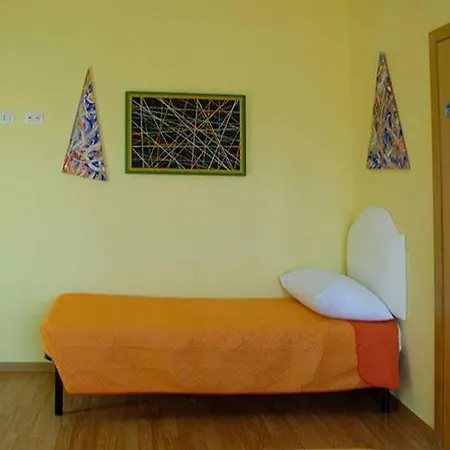 فندق مبيت وإفطار Sun House